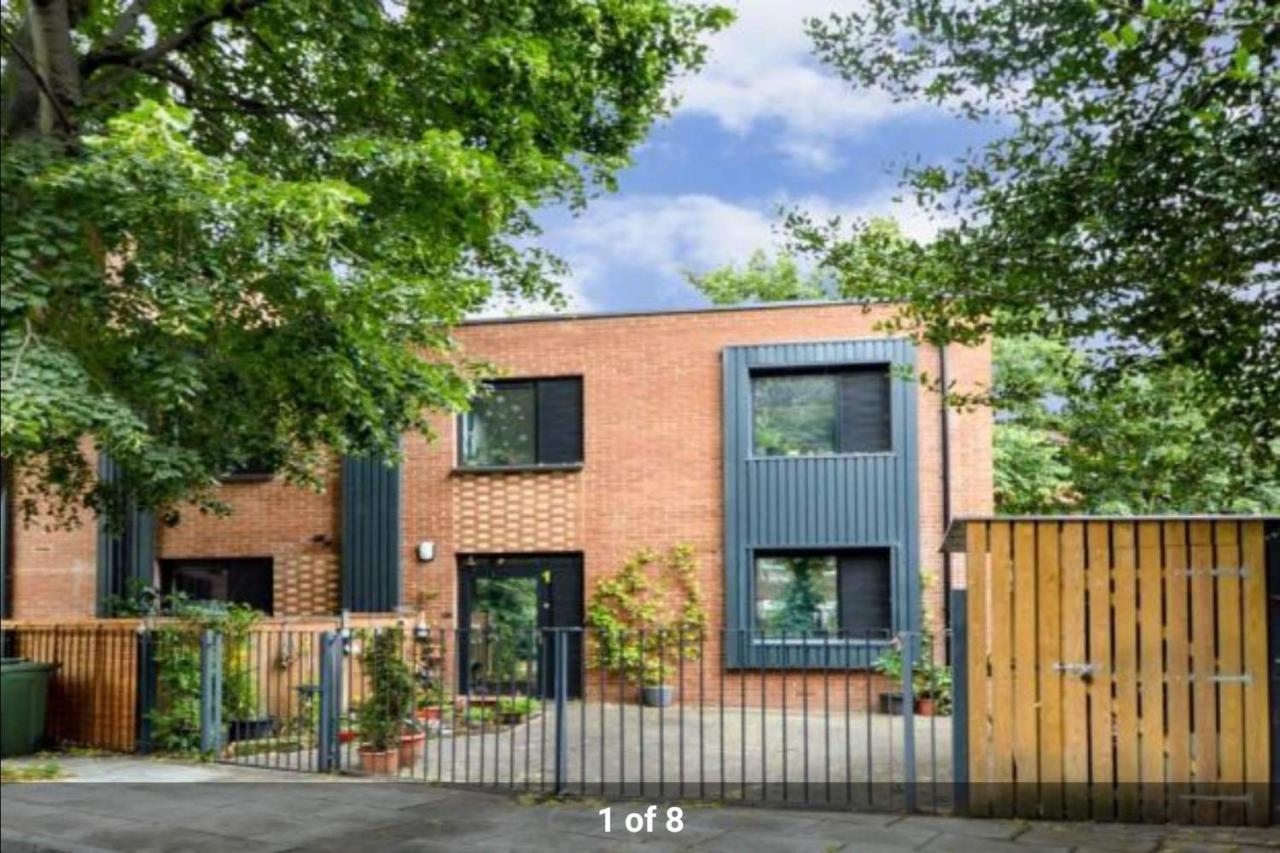 Cape House London: Spacious 4-Bedroom Retreat with Garden Exterior photo